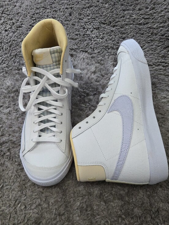 Nike Other - Nike Blazer Mid 77 Girls 7Y Easter Style Yellow Violet And Whit 1026